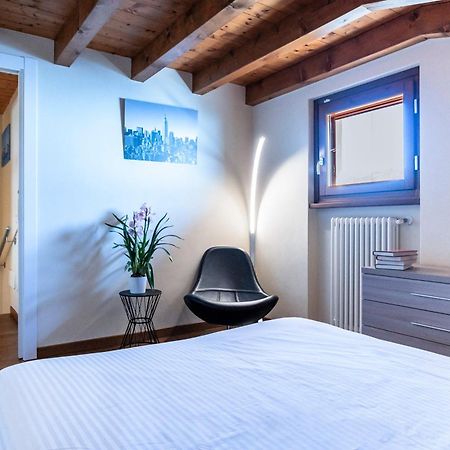 Iseo Lake Villa Con Vista Lago E Piscina Costa Volpino Exterior foto