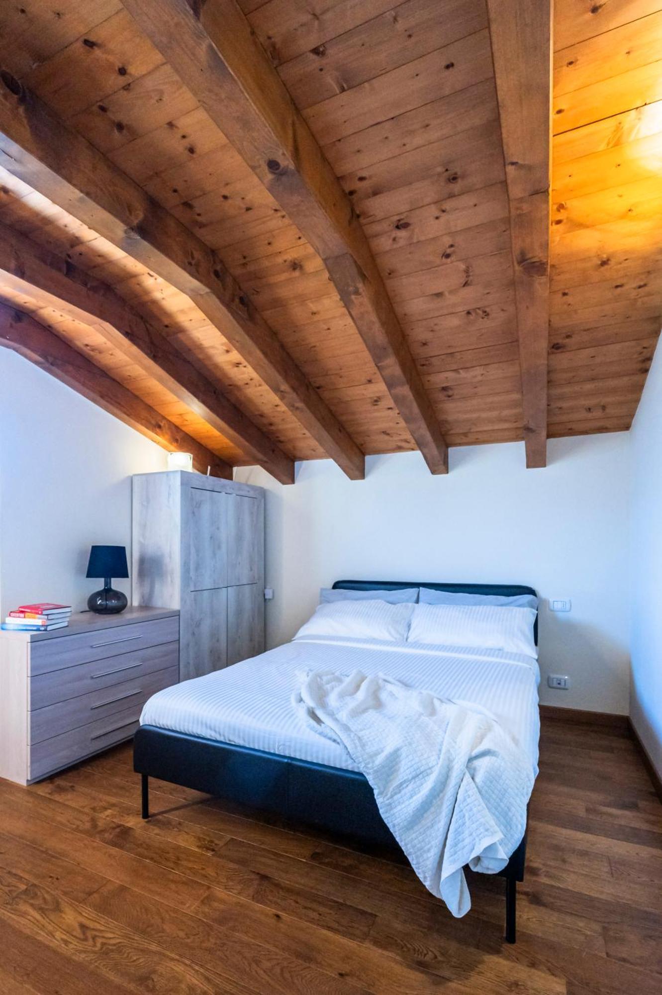 Iseo Lake Villa Con Vista Lago E Piscina Costa Volpino Exterior foto