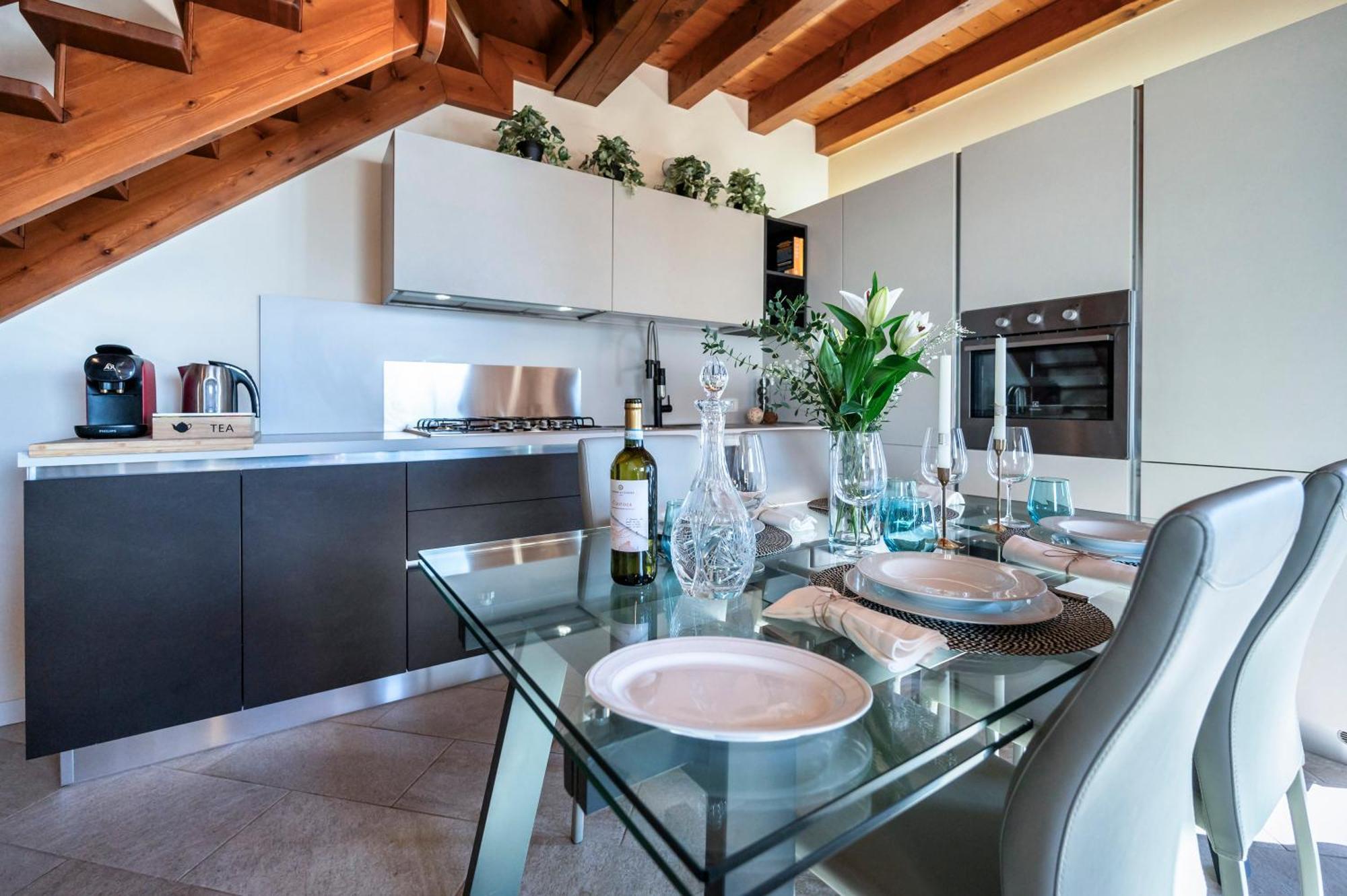 Iseo Lake Villa Con Vista Lago E Piscina Costa Volpino Exterior foto